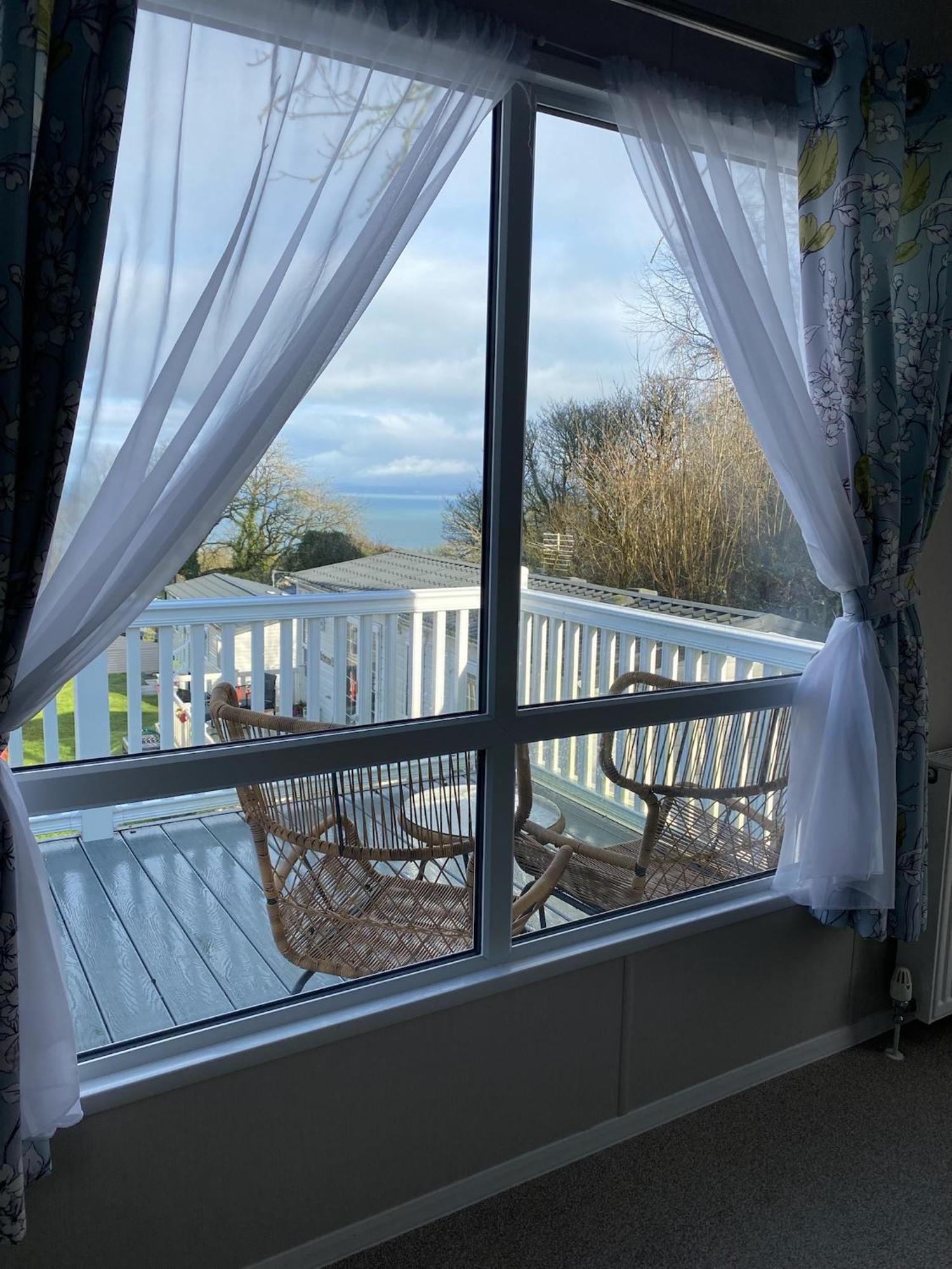 Glade Lodge- North Devon Coast, Bideford Bay Caravan Park Exterior photo